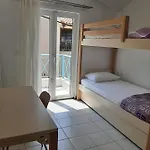 Daire Ionian Apartment,